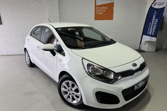 2013 Kia Rio S UB MY13 Clear White