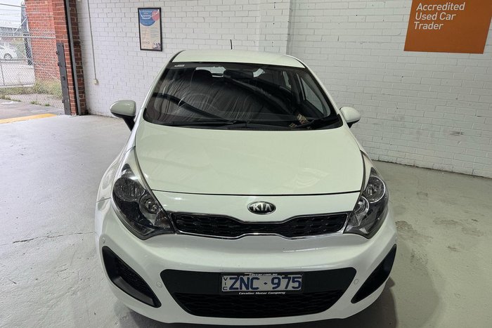 2013 Kia Rio S UB MY13 Clear White