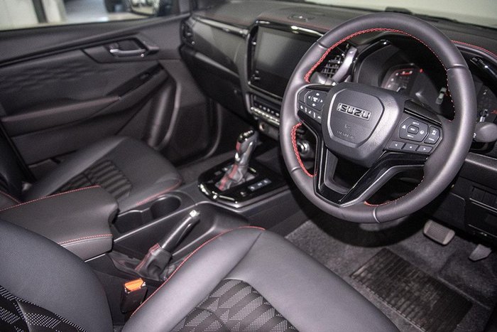 2026 Isuzu D-MAX X-TERRAIN