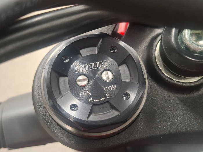 2022 DUCATI STREETFIGHTER V2 Red