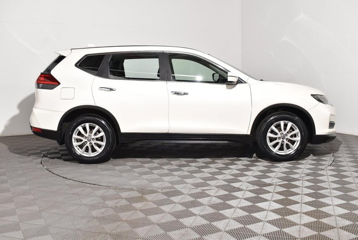 2017 Nissan X-TRAIL ST