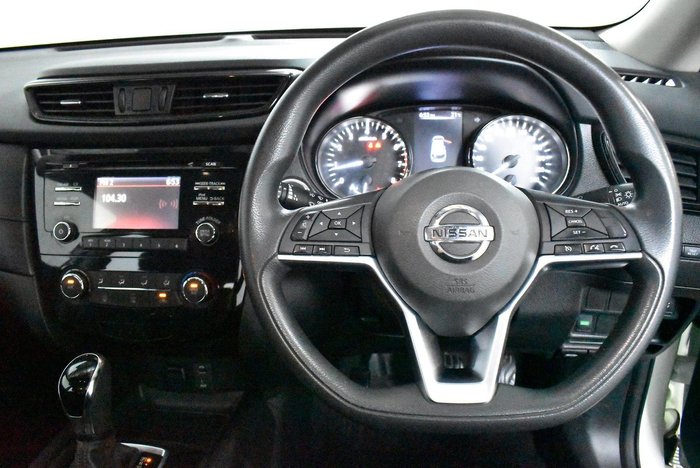 2017 Nissan X-TRAIL ST