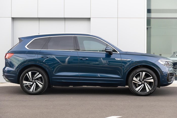 2020 Volkswagen Touareg 210TDI R-Line