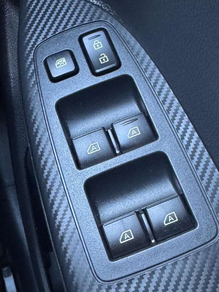 2024 Mitsubishi Eclipse Cross LS YB MY24 White