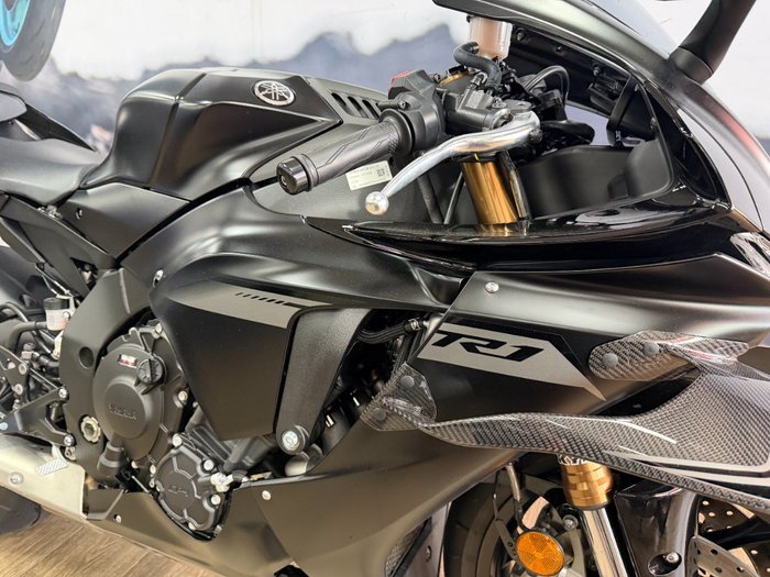 2025 Yamaha YZF-R1 MDNMD MAT