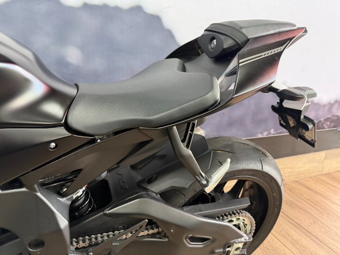 2025 Yamaha YZF-R1 MDNMD MAT
