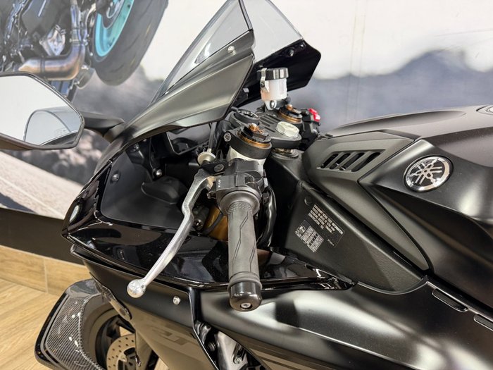 2025 Yamaha YZF-R1 MDNMD MAT