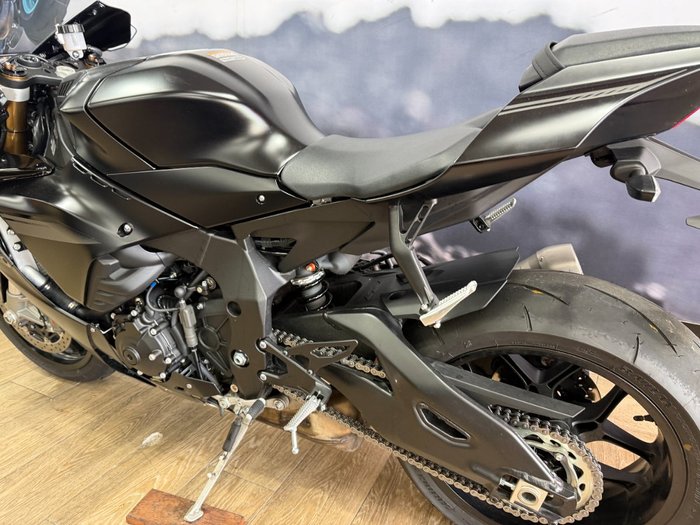 2025 Yamaha YZF-R1 MDNMD MAT