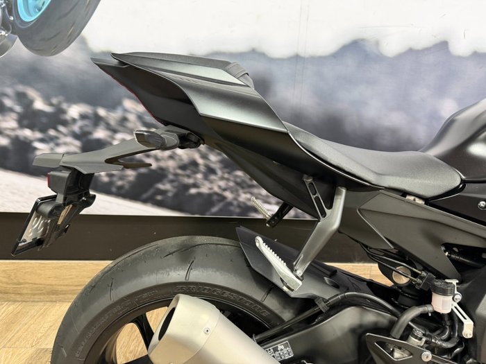 2025 Yamaha YZF-R1 MDNMD MAT