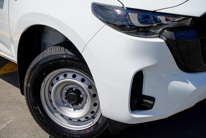 2025 Mazda BT-50 XS