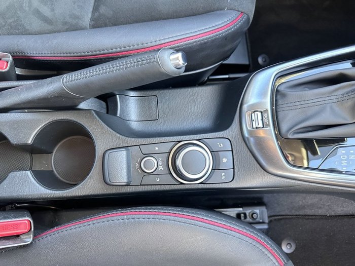2024 MAZDA 2 G15 GT