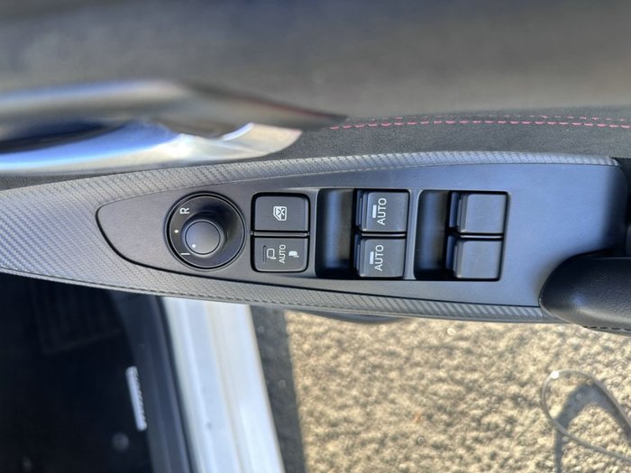 2024 MAZDA 2 G15 GT
