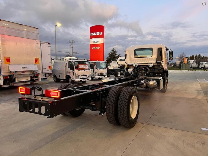 2025 Isuzu F Series