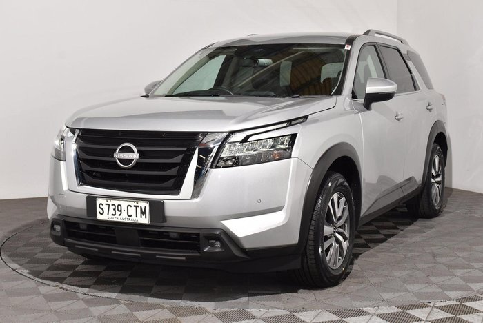 2022 Nissan Pathfinder Ti