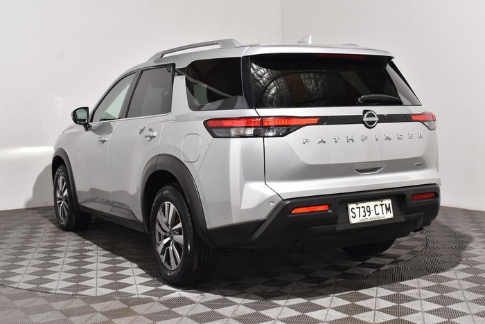 2022 Nissan Pathfinder Ti