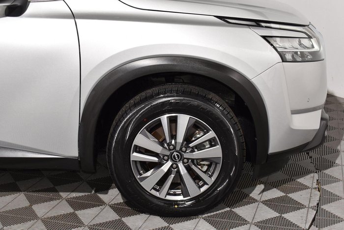 2022 Nissan Pathfinder Ti