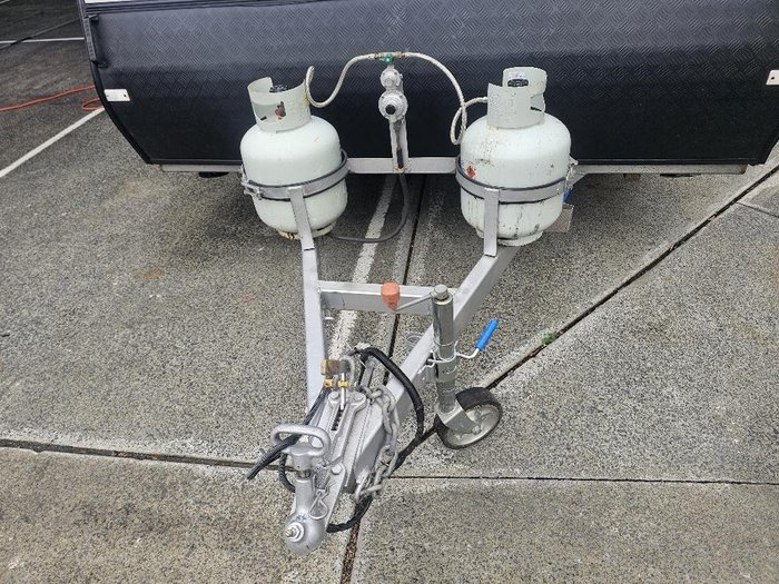 2017 Windsor Seka 552