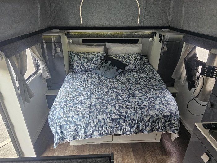 2017 Windsor Seka 552