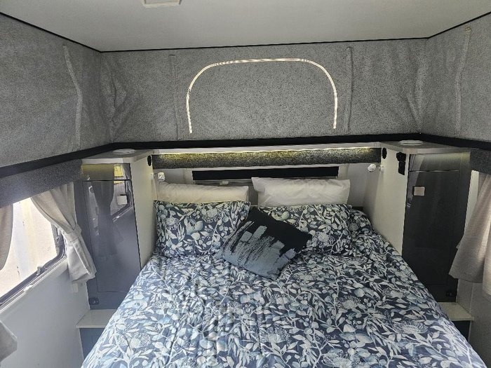 2017 Windsor Seka 552