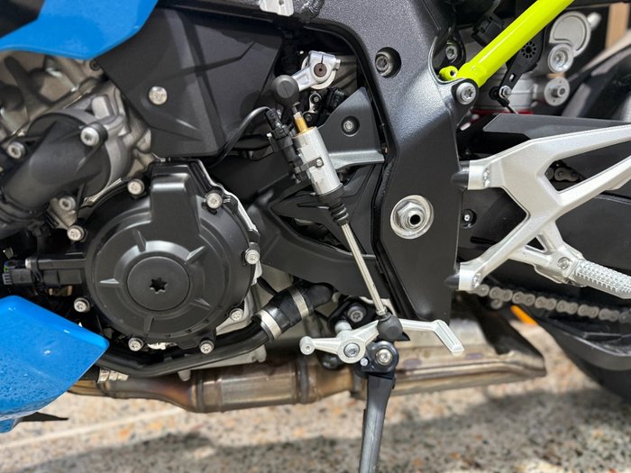 2025 BMW Motorrad S 1000 R RACE BLUEFIRE UNI