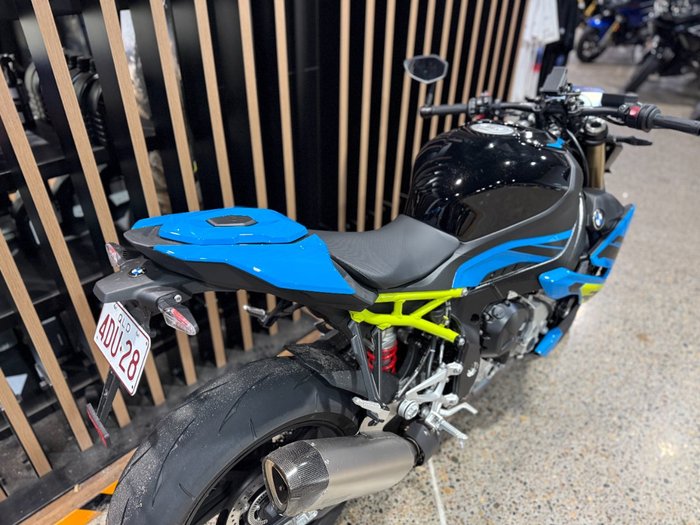 2025 BMW Motorrad S 1000 R RACE BLUEFIRE UNI