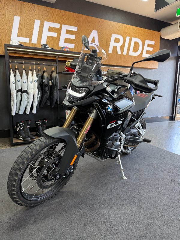 2026 BMW Motorrad F 900 GS ENDURO BLACK STORM METALLIC