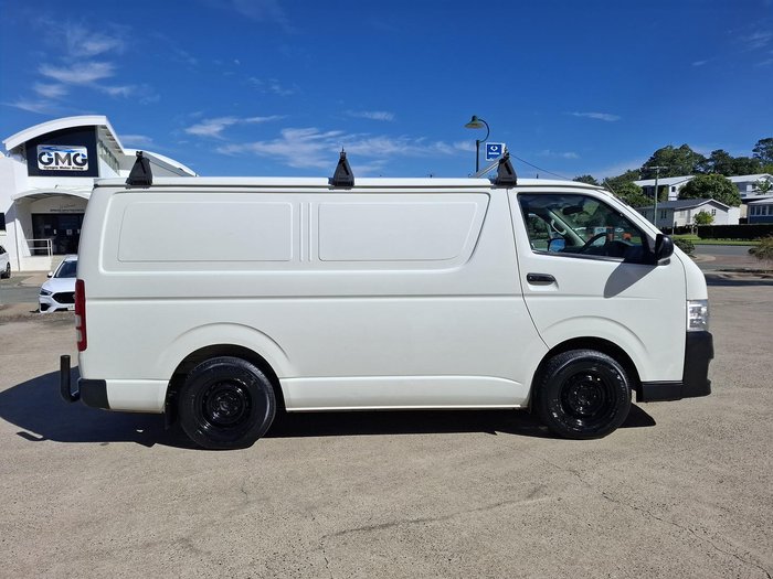 2011 Toyota Hiace