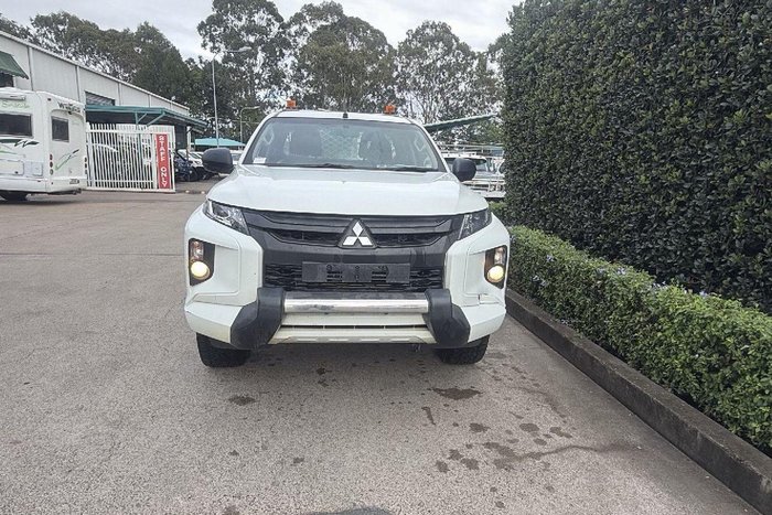2019 Mitsubishi Triton GLX