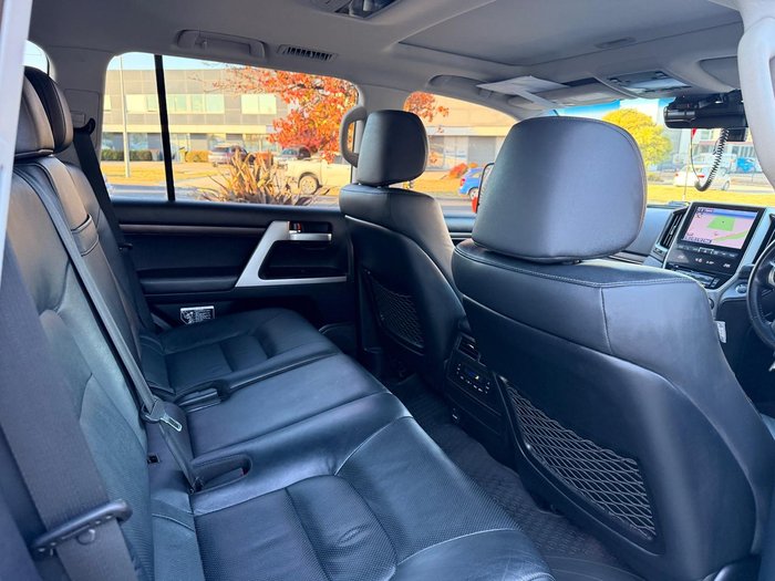 2020 Toyota Landcruiser VX