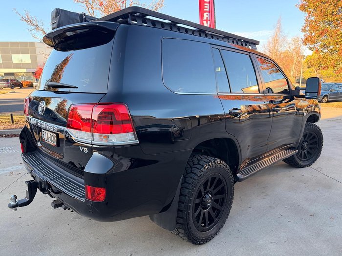2020 Toyota Landcruiser VX
