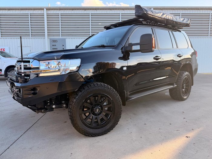 2020 Toyota Landcruiser VX
