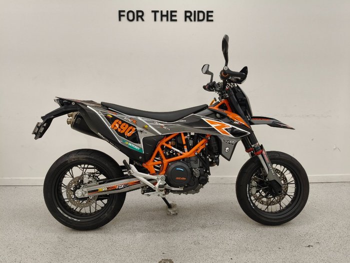 2019 Ktm 690 SMC R Orange