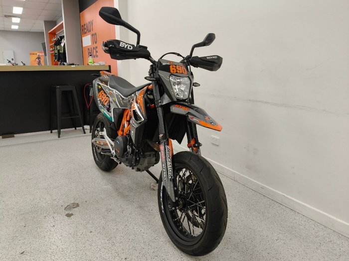 2019 Ktm 690 SMC R Orange