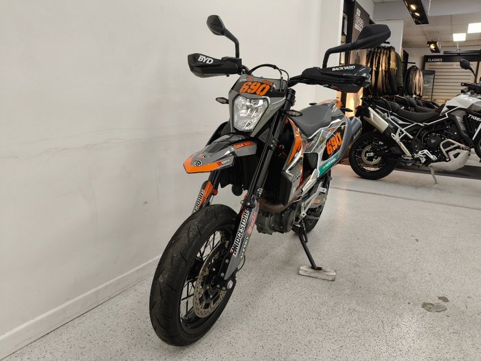 2019 Ktm 690 SMC R Orange