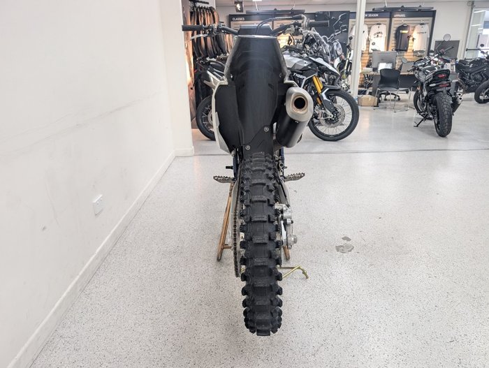 2024 HUSQVARNA FC250 White