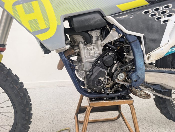 2024 HUSQVARNA FC250 White