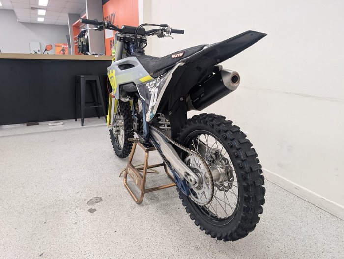 2024 HUSQVARNA FC250 White