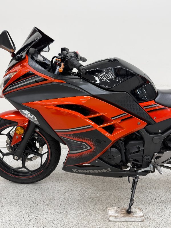 2014 Kawasaki NINJA 300 SE Orange
