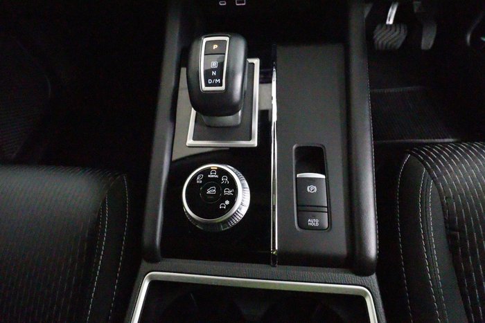 2024 Mitsubishi Outlander LS