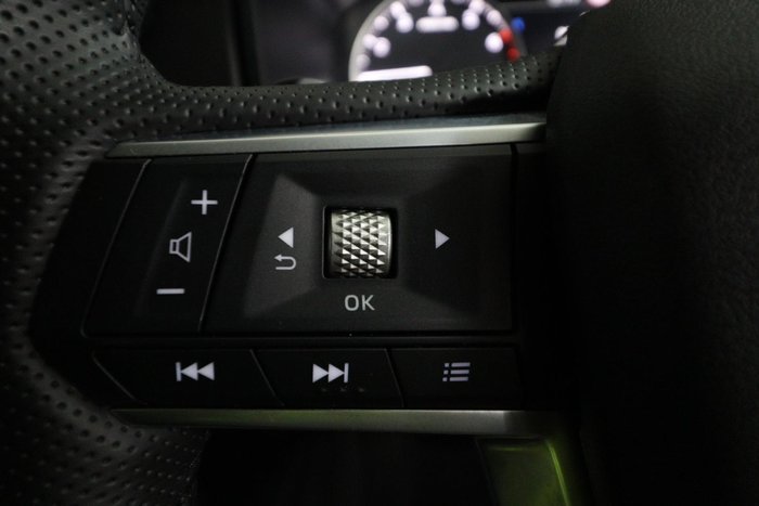 2024 Mitsubishi Outlander LS