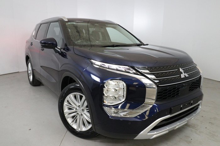 2024 Mitsubishi Outlander LS