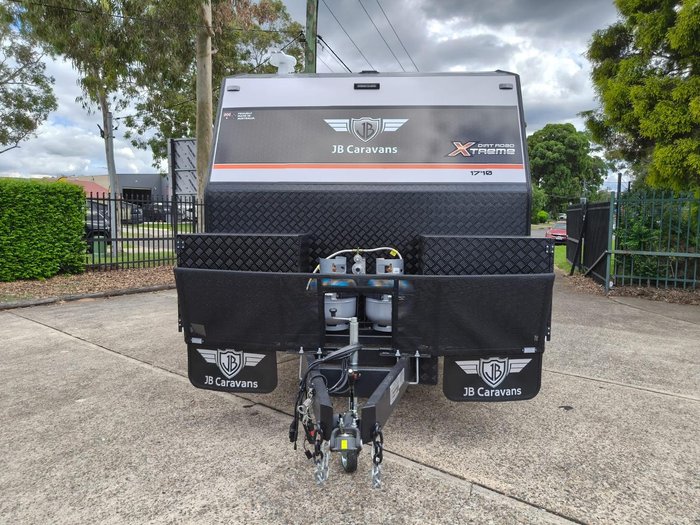 2026 JB Caravans Dirt Road Xtreme 17'10 Front Door Cafe