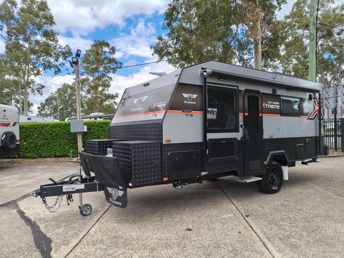 2026 JB Caravans Dirt Road Xtreme 17'10 Front Door Cafe