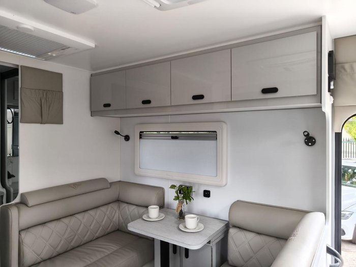 2026 JB Caravans Dirt Road Extreme 17'10 Fd Cafe