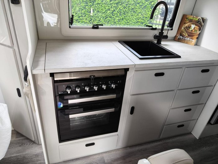2026 JB Caravans Dirt Road Extreme 17'10 Fd Cafe