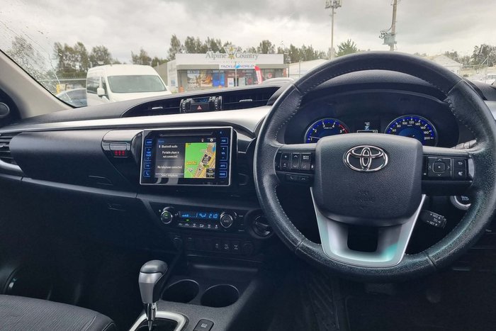 2016 Toyota Hilux SR5