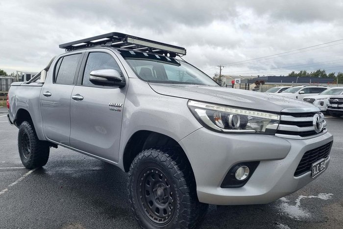 2016 Toyota Hilux SR5