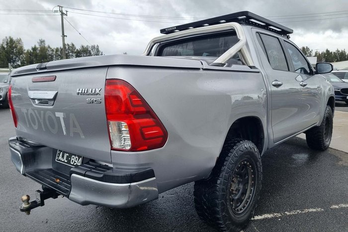 2016 Toyota Hilux SR5