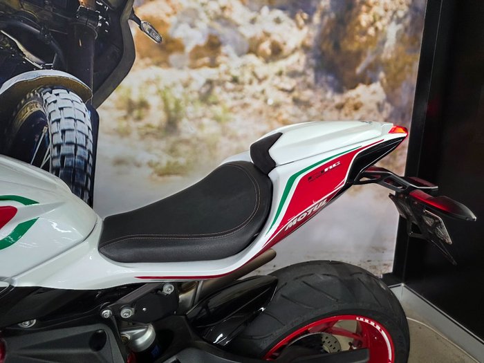 2018 M.V. AGUSTA F3 800 RC RED/WHITE