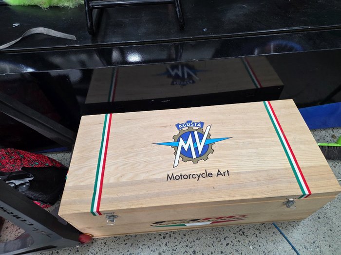 2018 M.V. AGUSTA F3 800 RC RED/WHITE